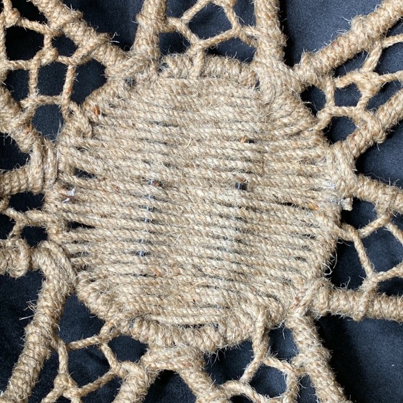 Large 15” natural handmade jute woven bowl - Picture 4 of 9